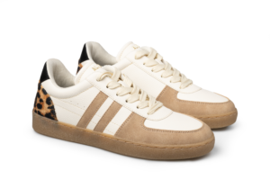 7752 Evian Latte-Leopardo