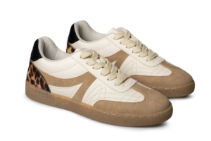 7769 Evian Latte-Leopardo