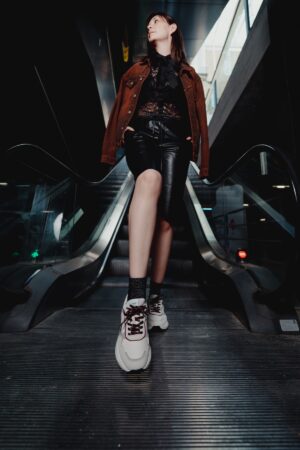 9452 ATHLEISURE MARFIL · estilo de vida